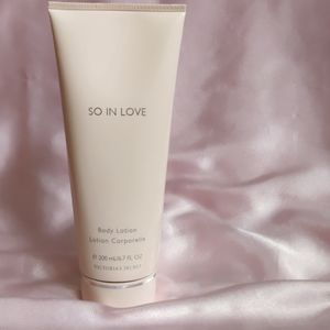 Victoria's Secret So in Love body lotion, 200 ml
